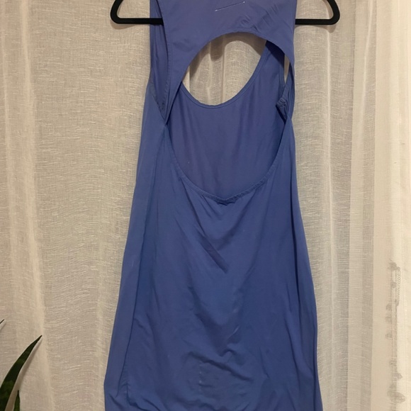 Blue form fitting dress - Picture 2 of 2